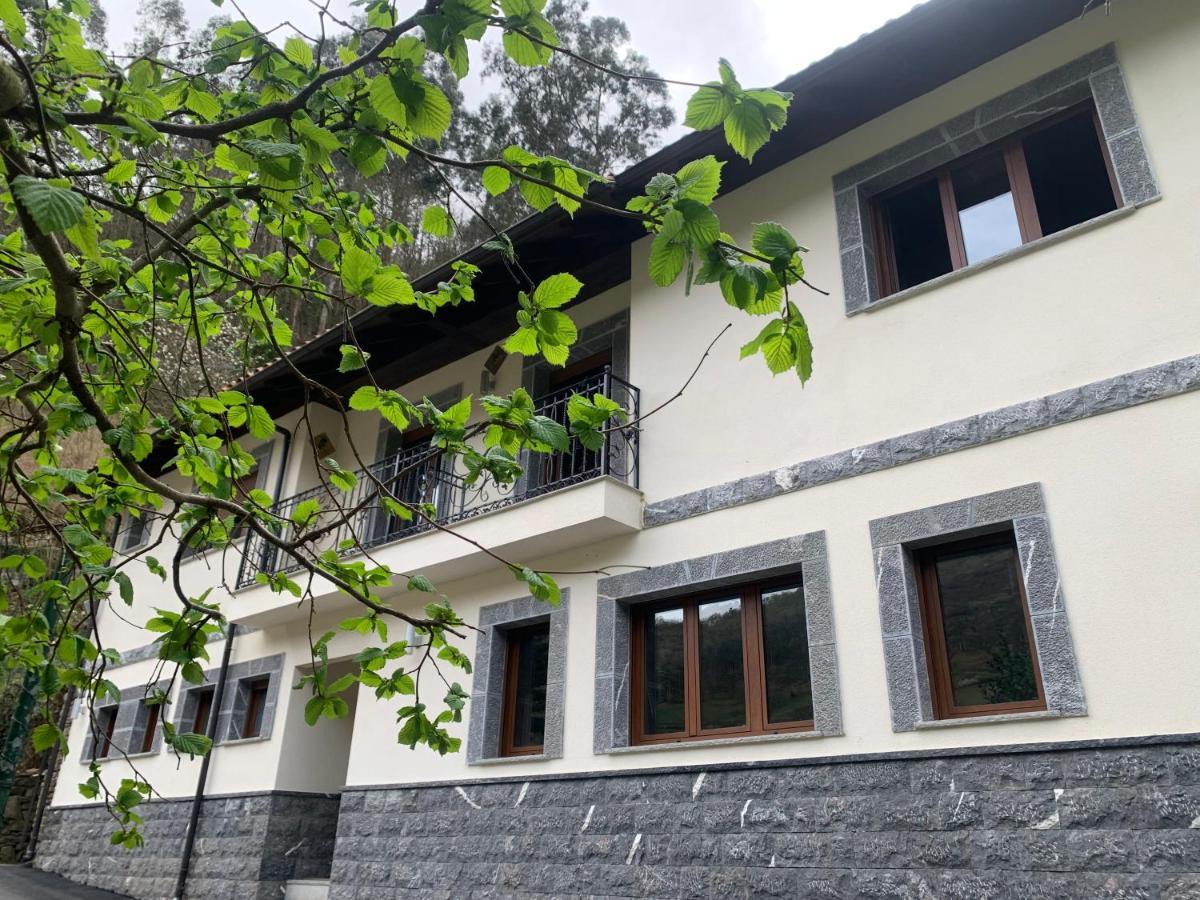 Casa Rural En Santa Cruz-Mieres Bustiello  Eksteriør billede